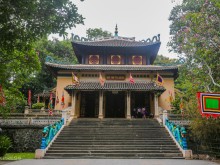 Image: 3 temples worshiping King Hung in Saigon