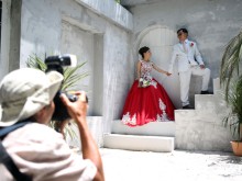 Image: Follow a group of wedding photographers priced at 0 VND