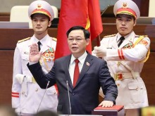 Image: Biography of new NA Chairman of National Assembly Vuong Dinh Hue