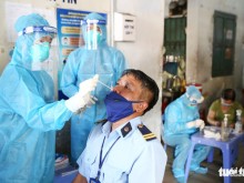 Image: Vietnam announces record daily hike of 92 local coronavirus infections