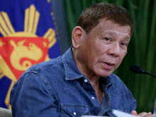 Image: Philippines President threatens to arrest those who refuse vaccination