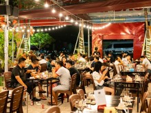 Image: The delicious seafood restaurants in Tay Ninh