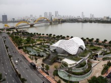 Image: The 700 billion parks on the banks of the Han River in Da Nang takes shape, ready to welcome guests
