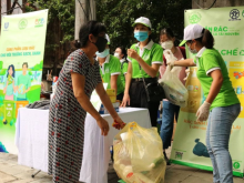 Image: Bac Ninh power company focuses on hazardous waste treatment
