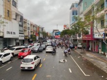 Image: Storms and floods leave heavy socioeconomic impact on Danang