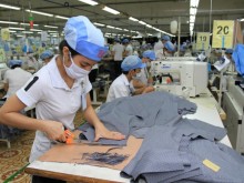 Image: Challenges surround garment enterprises