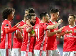 Image: St. Gallen vs Benfica: A Clash in the UEFA Europa League Playoffs