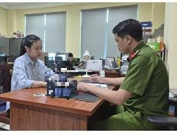 Image: Woman Charged for Selling 198 Fake Dietary Supplements