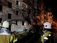 Image: Russian Missile Strikes on Kyiv Result in Multiple Casualties