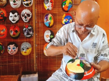 Image: Unique story of an artist spending his life to paint masks of time