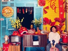 Image: 4 cafes with Tet decoration in Saigon