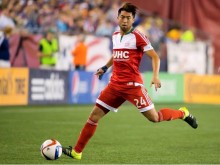 Image: Vietnamese American soccer star Lee Nguyen back to Vietnam, becoming the most expensive player in the V-League 2021