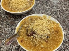 Image: Strange and delicious porridge in Ha Giang