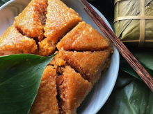 Image: Unique versions of Vietnamese Bánh Chưng Chung cake