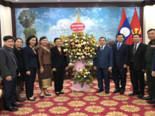 Image: VUFO Vietnam Laos Friendship Association visit Laos Embassy in traditional New Year
