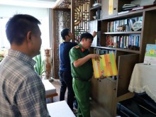 Image: Vietnam police arrest company director involved in racket selling 200 million liters of fake gasoline