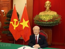 Image: Vietnamese Party chief, Russian president hold phone talks on bilateral cooperation