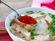 Image: Top 10 Delicious Jellyfish Restaurants in Nha Trang Attracting Many Visitors