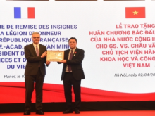 Image: Vietnamese scholar earned France s Legion of Honor