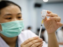 Image: More Covid 19 vaccines arrive in Vietnam