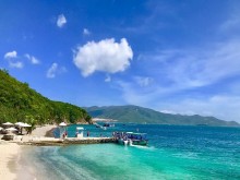 Image: Nha Trang Tranh Beach – The most beautiful beach in Nha Trang Bay 2021