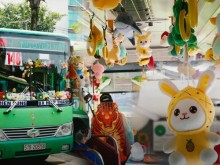 Image: The bus is full of stuffed animals in Saigon: Car assistants are master pickers!