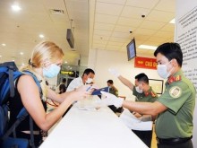 Image: Vietnam to recheck visa granting process for foreigners