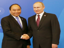 Image: Vietnam seeks cooperate with Russia in Covid 19 vaccine production