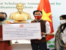 Image: Vietnam supports Indian and Nepali people in Covid 19 fight