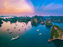 Image: 10 popular tourist attractions in Vietnam
