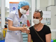 Image: Expats In Ho Chi Minh City Share Vaccination Experience
