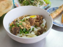 Image: Vietnamese food: 20 delicious dishes to try in Vietnam