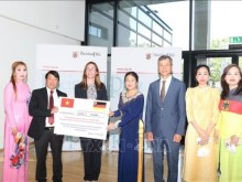 Image: Vietnamese Community Assists Flood stricken States in Germany