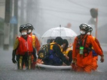 Image: Million Urged to Seek Shelter as Floods and Landslides Hit Japan