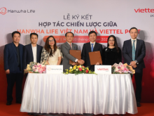 Image: Hanwha Life Vietnam and Viettel Post sign cooperation deal on insurance distribution