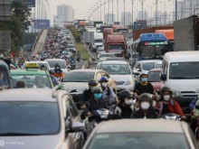 Image: Traffic jam in Saigon near Tet