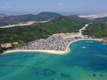 Image: Picturesque fishing village in the coastal town of Quy Nhon