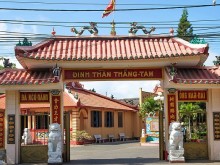 Image: Lang Ca Ong in Vung Tau is a spiritual place that attracts tourists from near and far