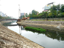 Image: River pollution: Large discharge facilities to be strictly controlled