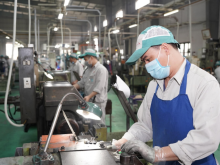 Image: Vietnam looks to quadruple support industries