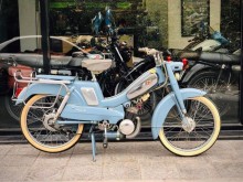 Image: Rare antique motorbikes of Ha Thanh players
