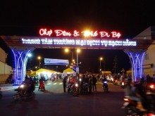 Image: Review of the most famous and crowded night markets in Binh Duong