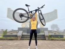 Image: Southern girl wishes to ride a bicycle to conquer the ‘four great peaks’