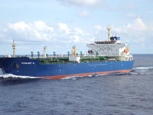 Image: VIP earns VND220 billion from oil tanker auction