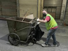 Image: Mr. Foreign likes to clean up trash