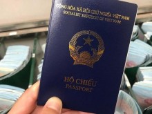Image: Gov’t proposes adding birthplace field to Vietnam’s new passports