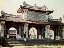 Image: The “mystery” of the dragon painting is hidden at the gate of Thien Mu pagoda in the ancient capital of Hue