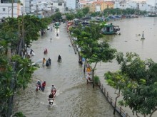 Image: Flood tides threaten HCMC’s low-lying areas