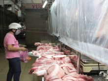Image: Pork imports may ebb away late this year