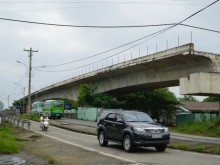Image: Tang Long Bridge in Thu Duc City faces cost overruns